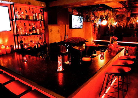 diningbarREDD